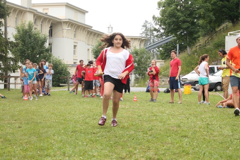 Village Camps International Summer Camp Leysin, Switzerland 2025-08-09 https://www.villagecamps.com/journals_admin/images/694-42-festival friday (193).jpg